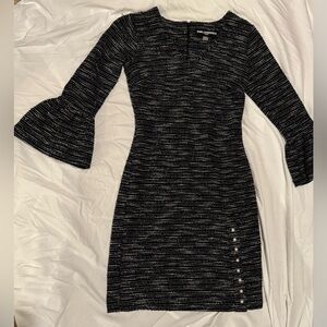 Karl Lagerfeld Tweed Sheath Bell Sleeve Pearl Buttons Size 0